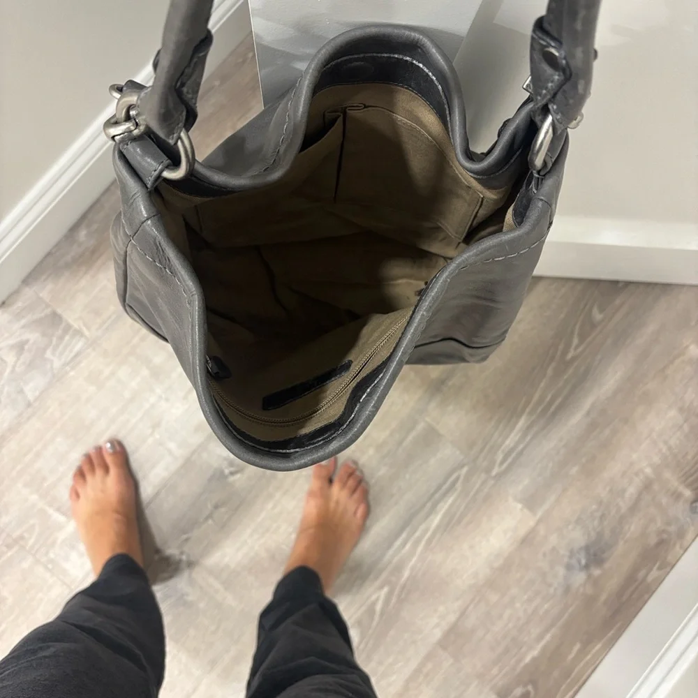 Frye Gray Leather Shoulder Bag - Picture 4 of 8